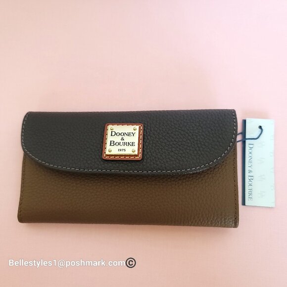 DOONEY & BOURKE Colorblocked Pebbled Grain Leather Continental Clutch Wallet - Picture 5 of 16